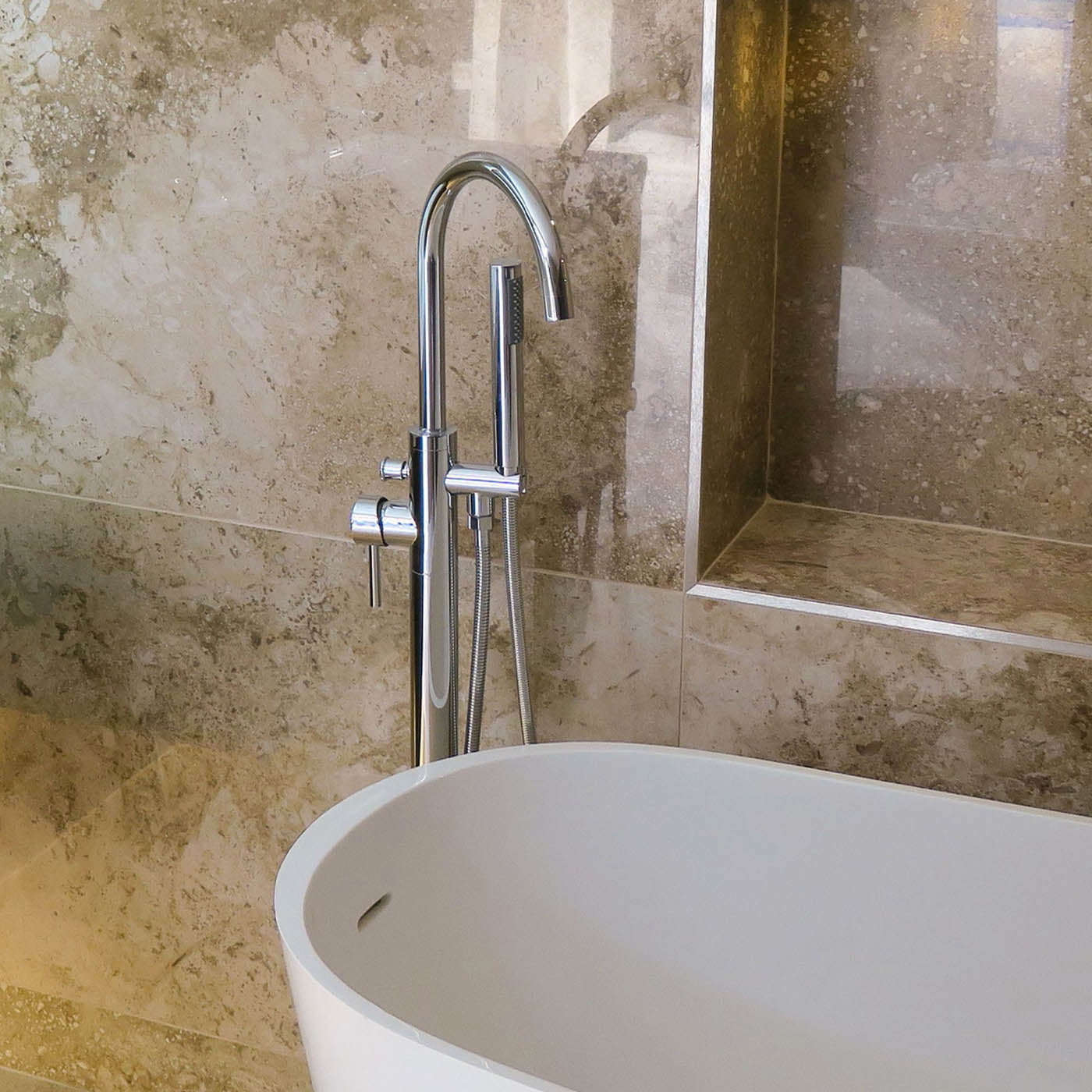 Aquadry Freestanding Bath Tap Shower Mixer Oria Chrome Effect Floor-Mounted - Image 2