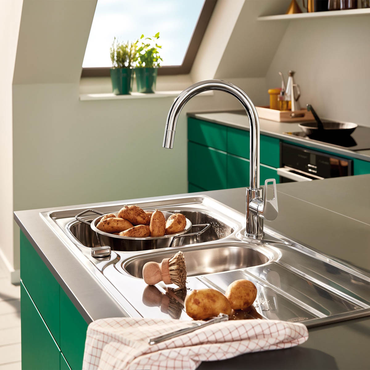 Grohe Kitchen Sink Polished Stainless Steel Reversible 1.5 Bowl 500 x 965mm - Image 6