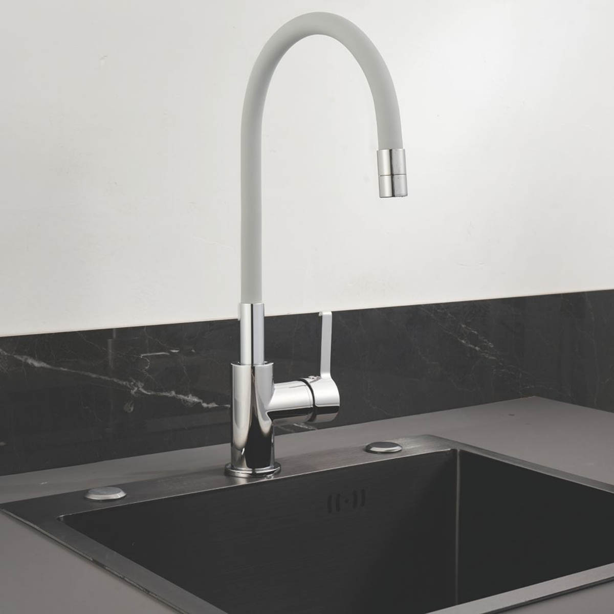 Kitchen Sink Tap Mono Mixer Chrome Pull Out Single Lever Swivel Spout Faucet - Image 2