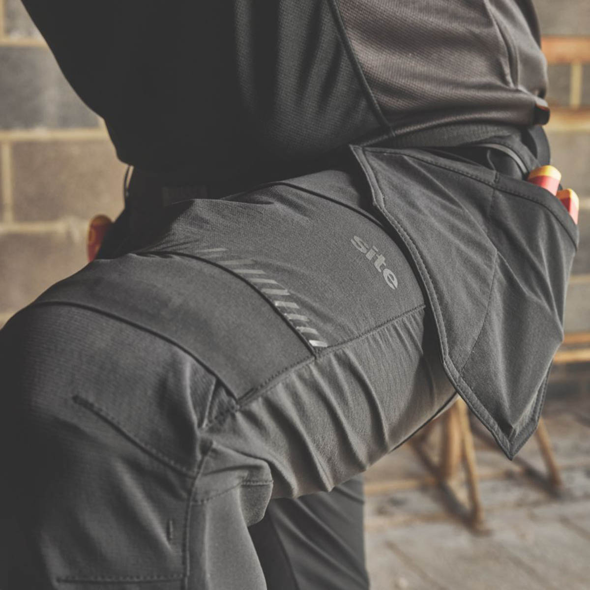 Site Work Trousers Mens Slim Fit Black Breathable Multi Pockets Cargo 40W 32L - Image 6