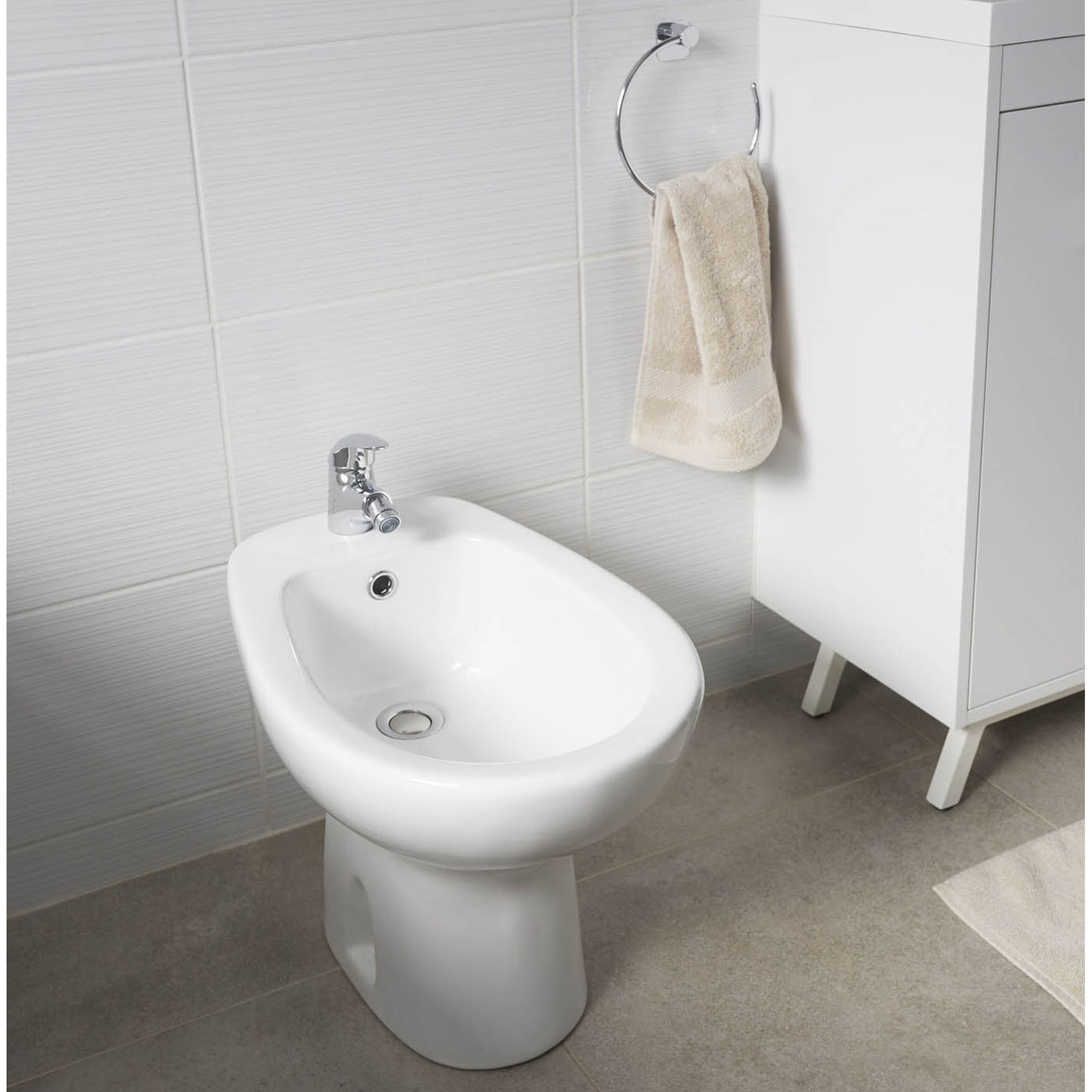 Bidet Rimless White Ceramic MJZ-06 Floorstanding Contemporary H38cm W35.5cm - Image 2