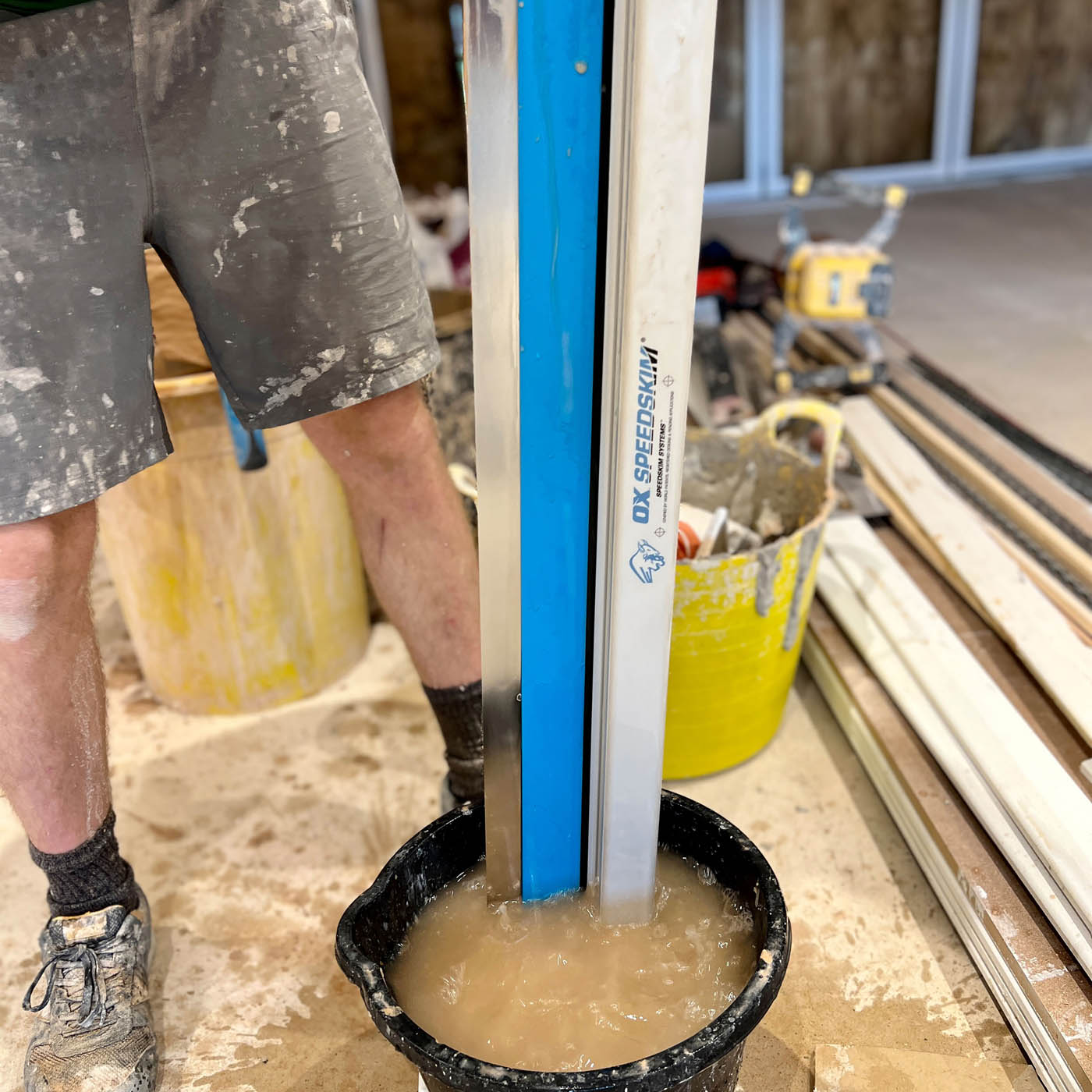 OX Plaster's Rule Speedskim Stainless Steel 1200mm Finishing Tool Spatula - Image 2