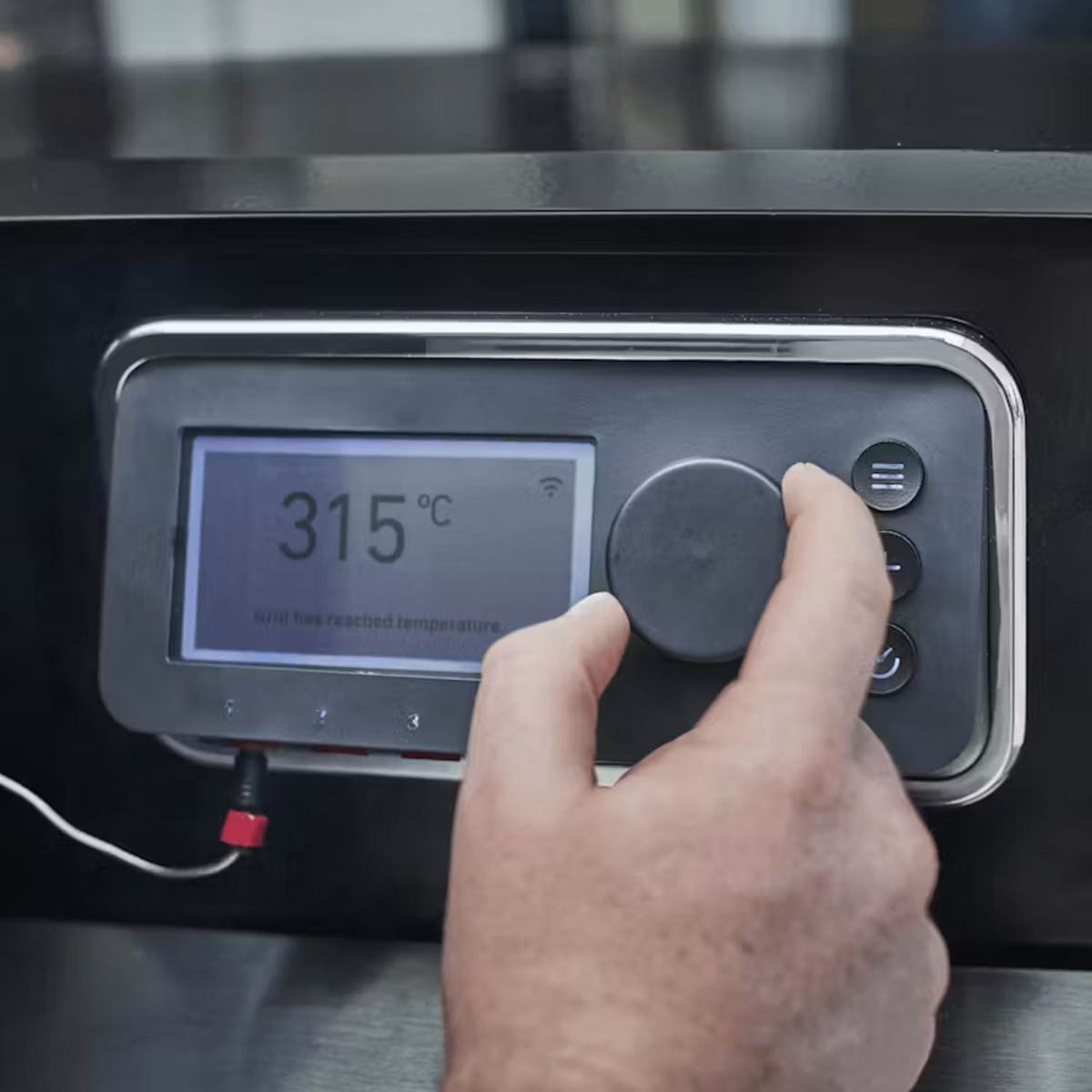 Smart Weber SmokeFire EX4 GBS Wood Fired Barbecue Grill Wheeled With Night Light - Image 5