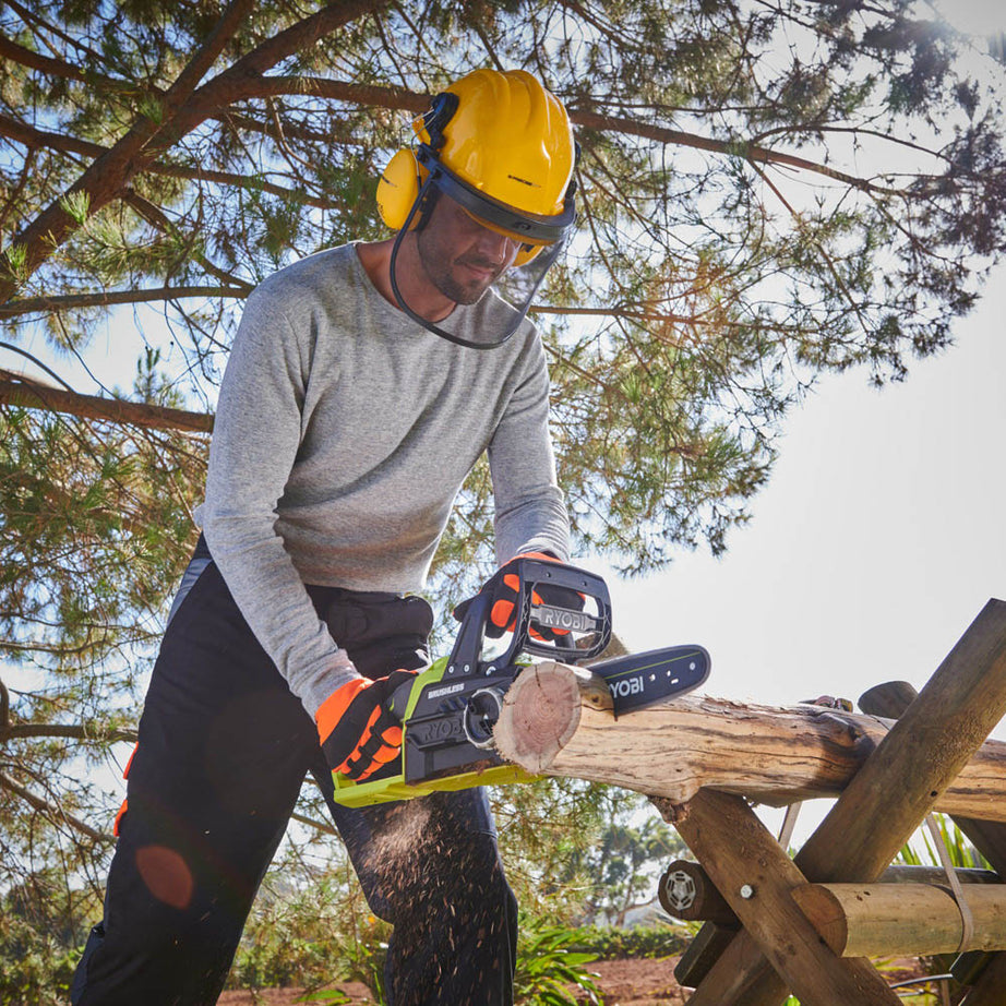 Ryobi Chainsaw Cordless 18V 4Ah Li-Ion RCS1830-140B 300mm Garden Wood Cutter - Image 2