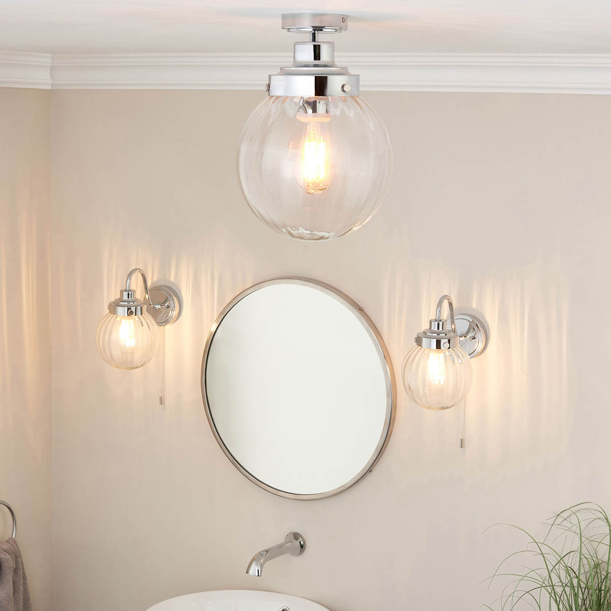 Bathroom LED Wall Light Chrome E14 Glass Shade Pull Cord Lamp Modern Home - Image 4