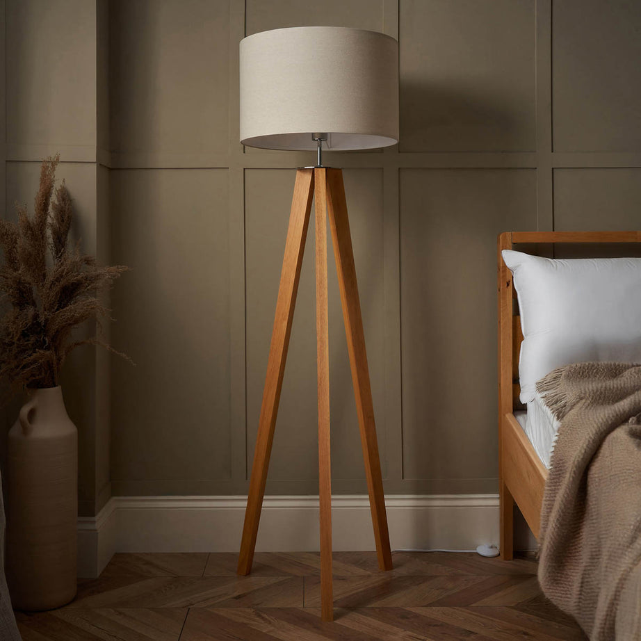 Inlight LED Floor Lamp Tripod Matt Natural Wood Effect Drum Shade Modern 153.5cm - Image 3