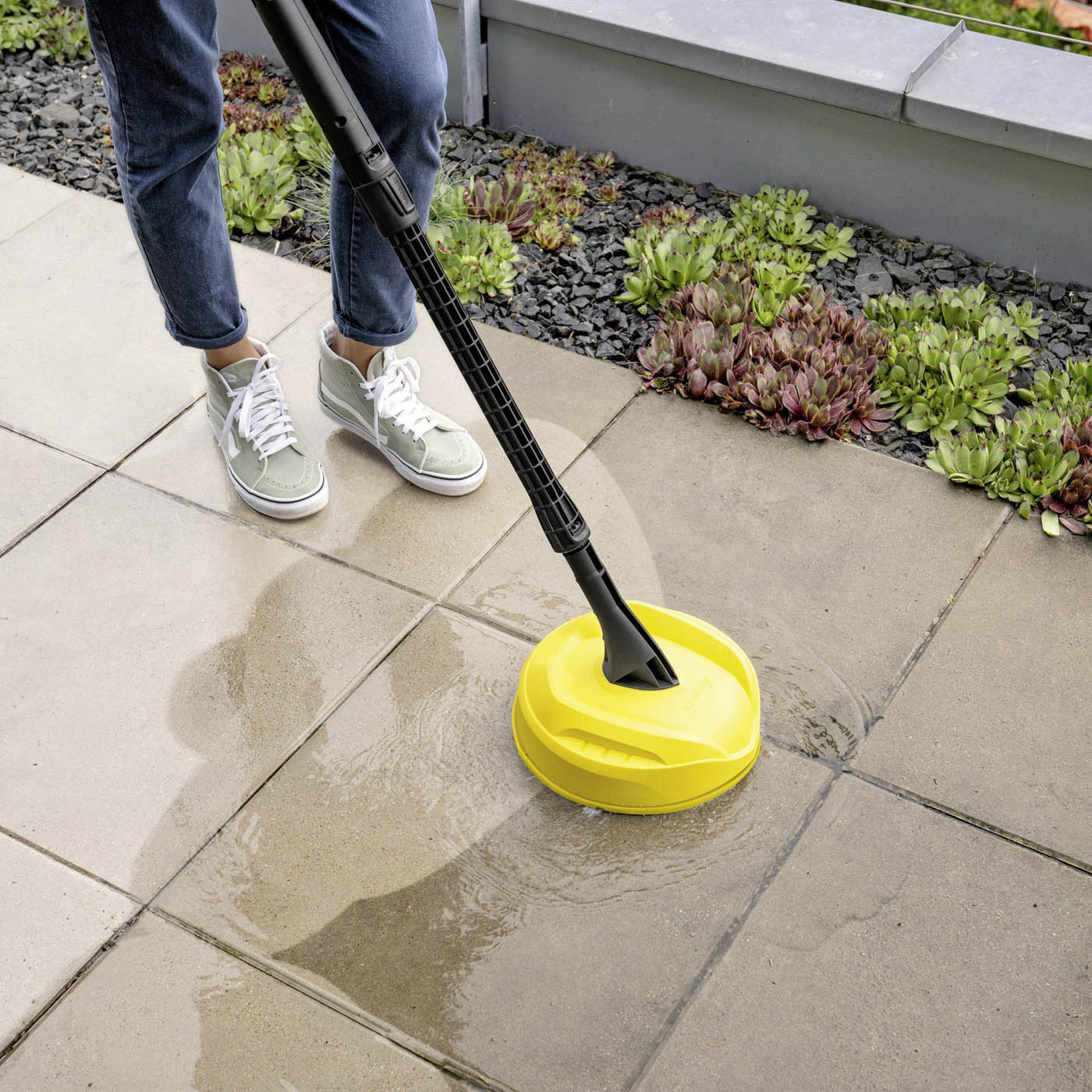 Karcher K2 High Pressure Washer Jet 110bar 1.4kW Home Car Garden Patio Cleaner - Image 4