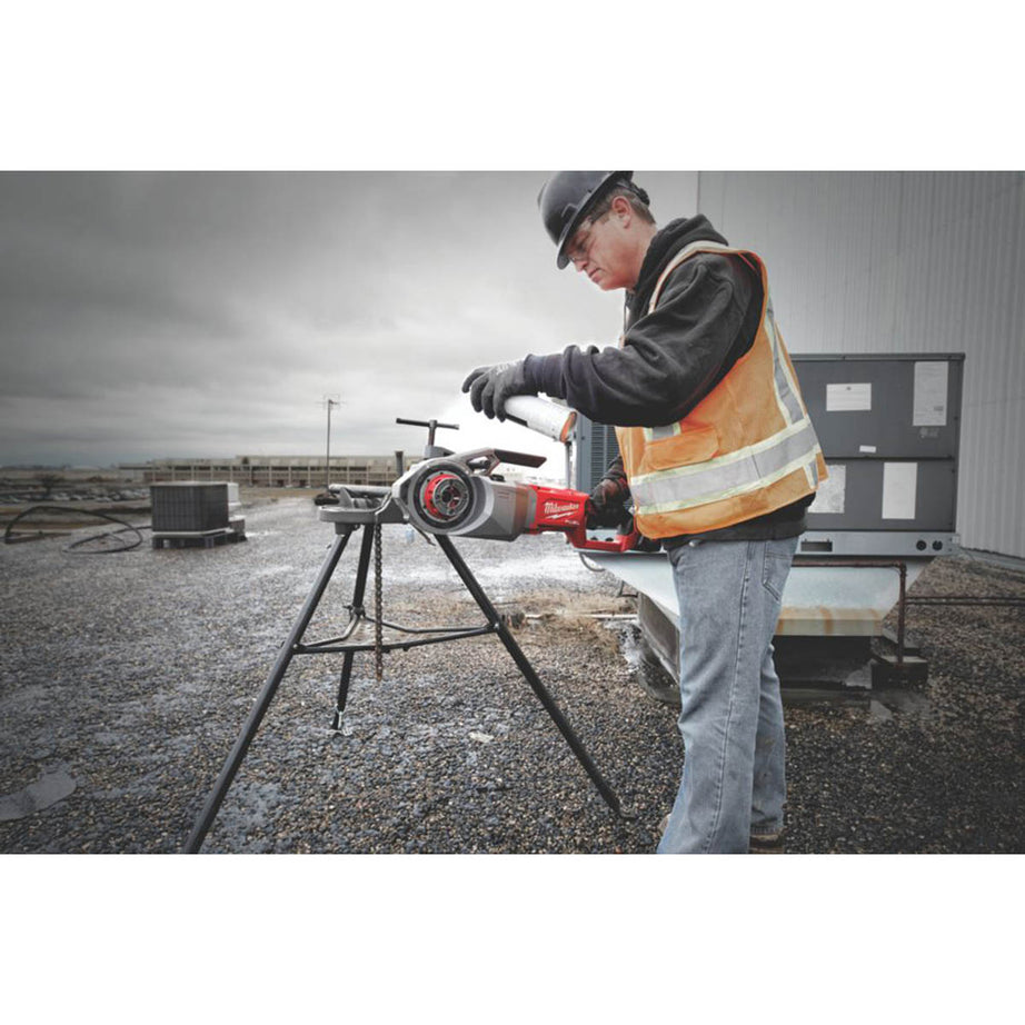 Milwaukee Pipe Threader Cordless 18V Li-Ion M18FTP2-0C Hand Held Body Only - Image 5