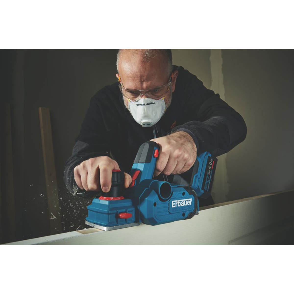 Erbauer Planer Cordless 18V Li-Ion ERI1108PLN Brushless Soft Grip Body Only - Image 4