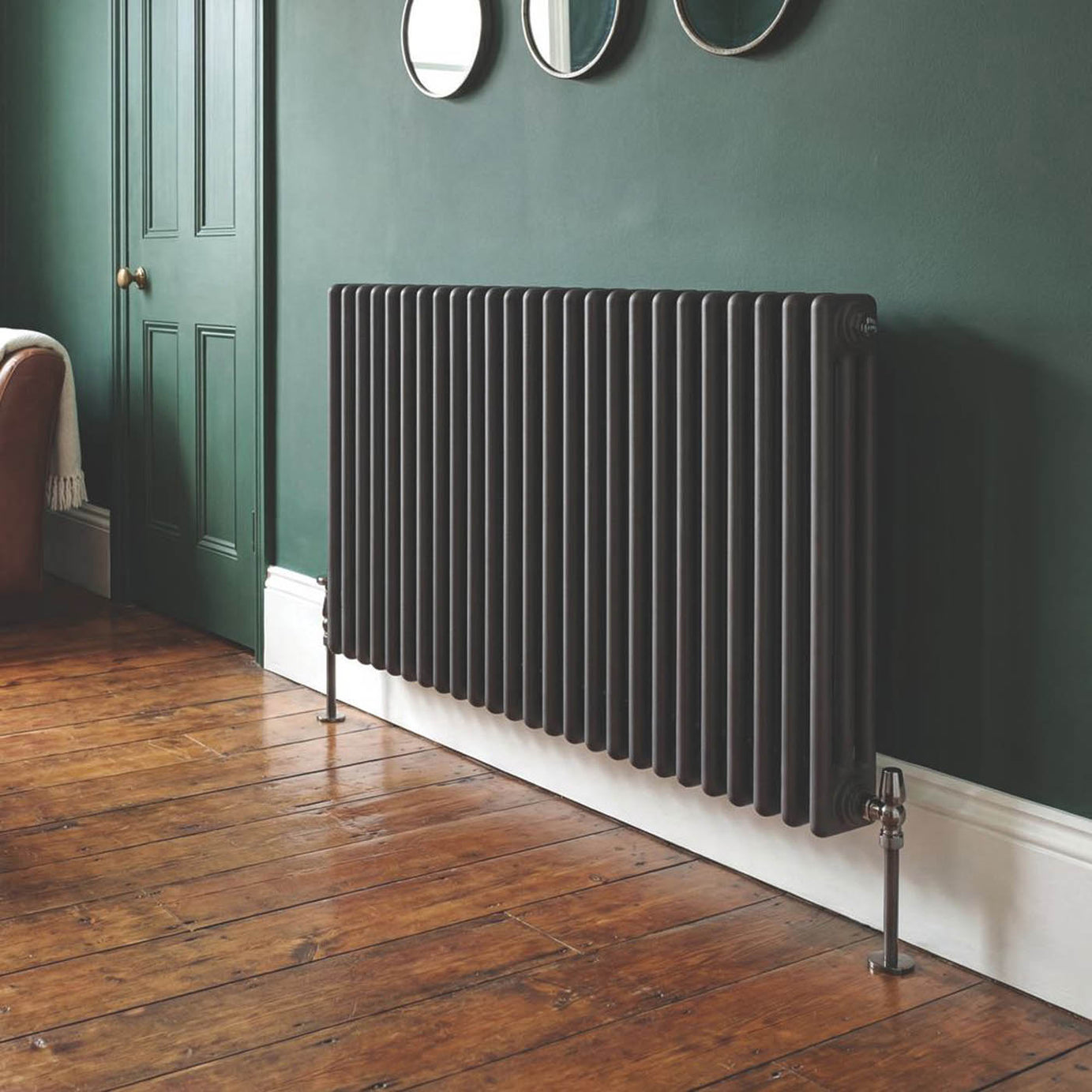 Flomasta 3 Column Radiator Black Horizontal Steel Traditional (H)60x(W)119cm - Image 2