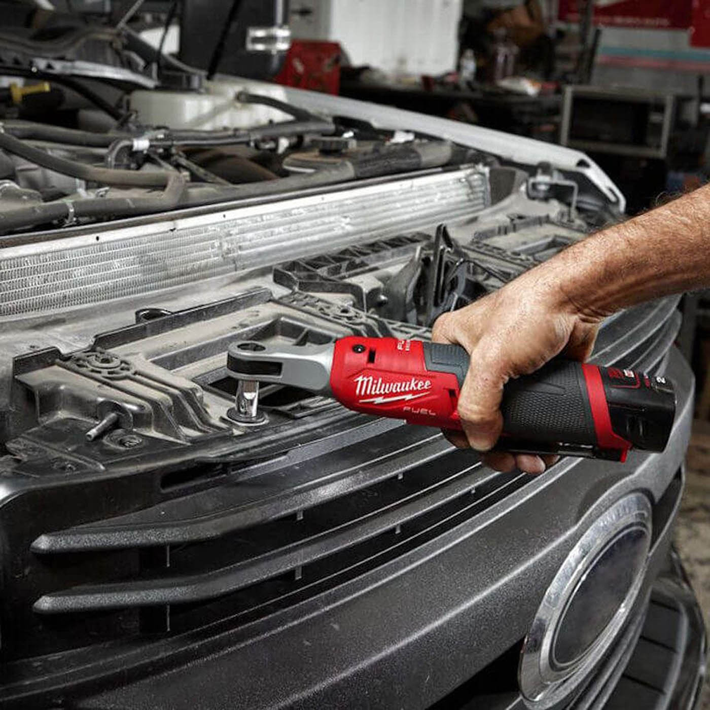 Milwaukee 1/4'' Ratchet Cordless 12V Li-Ion M12 FUEL Compact Brushless Body Only - Image 6
