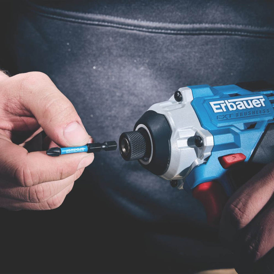 Erbauer Impact Driver 18V 4.0Ah Li-Ion ERI1093IPD Brushless Soft Grip Compact - Image 4